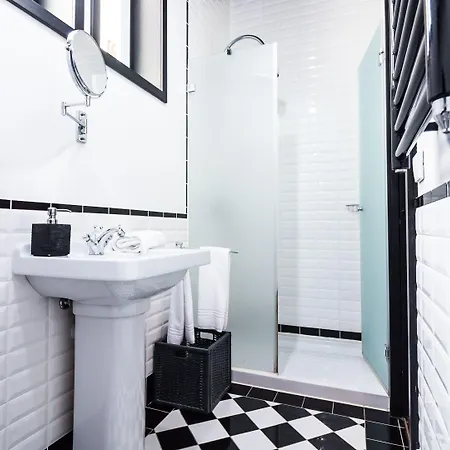 Youropo - Torre Apartmán *