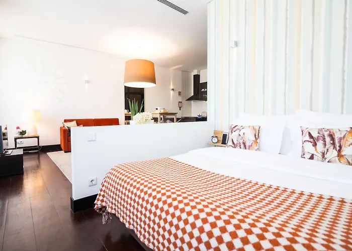 Youropo - Torre Apartman